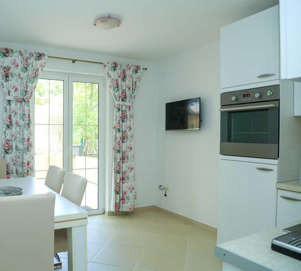 Adrian-Apartments-51511-Malinska-Otok-Krk Primorska 21 外观 照片