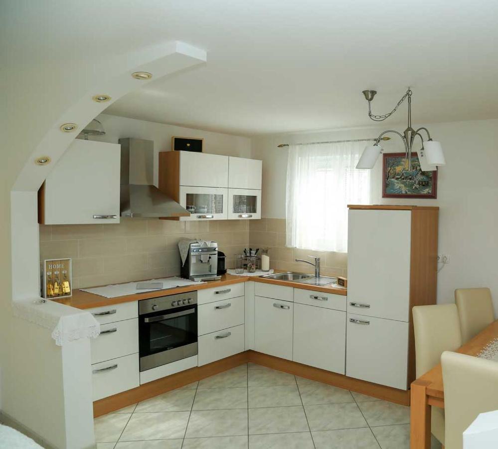 Adrian-Apartments-51511-Malinska-Otok-Krk Primorska 21 外观 照片